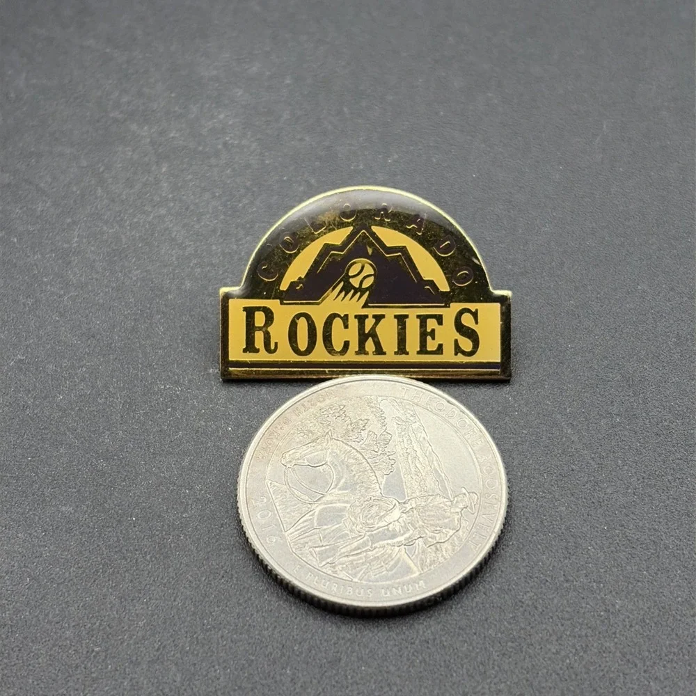 MLB Baseball Colorado‎ Rockies Logo Lapel Hat Pin